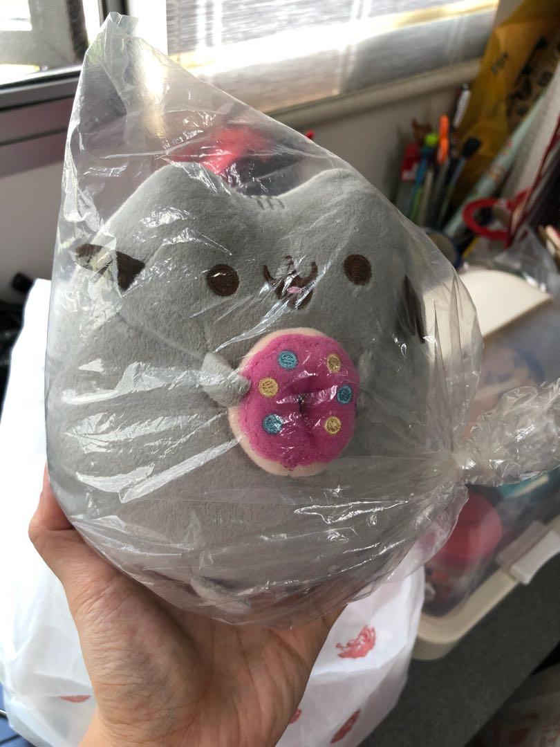 pusheen donut plush