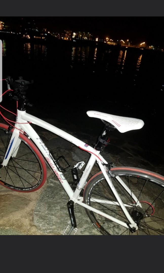 raleigh revenio 4.0