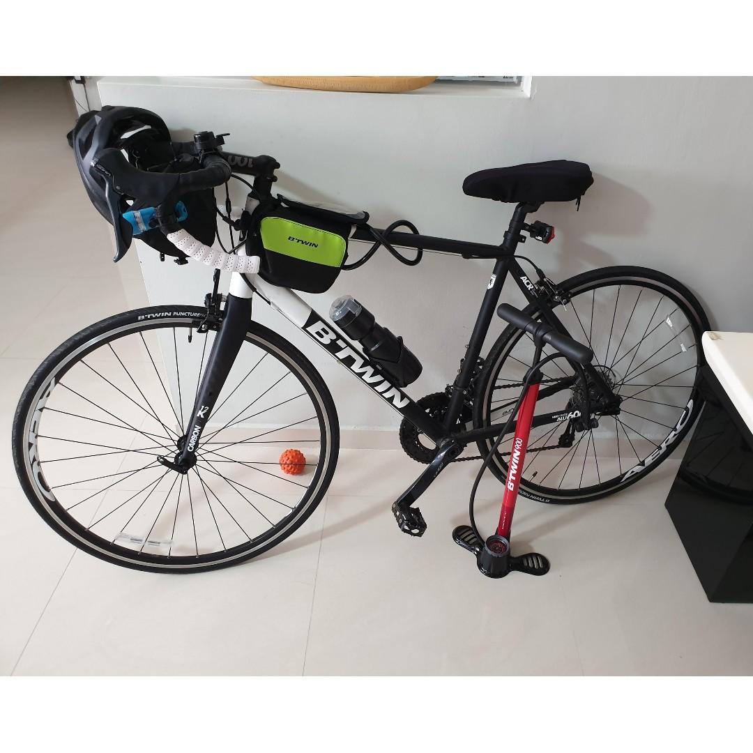 Selling Btwin Triban 520 Black Sgd 500 Bicycles Pmds Bicycles Road Bikes On Carousell