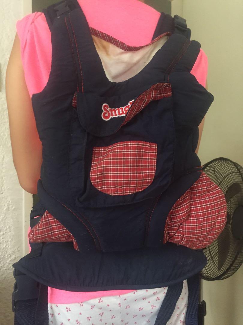 Snugli baby carrier (Category: Carriers & Slings) located in Manila. Submitted by benblizzard07 (Listing ID 242774735, Image 1). Description: Snugli baby carrier #carrier#babycarrier#stroller.