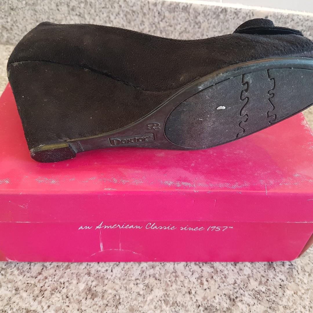 Used Open Toe Black Wedge Shoes For Sale Women S Fashion Shoes Others On Carousell