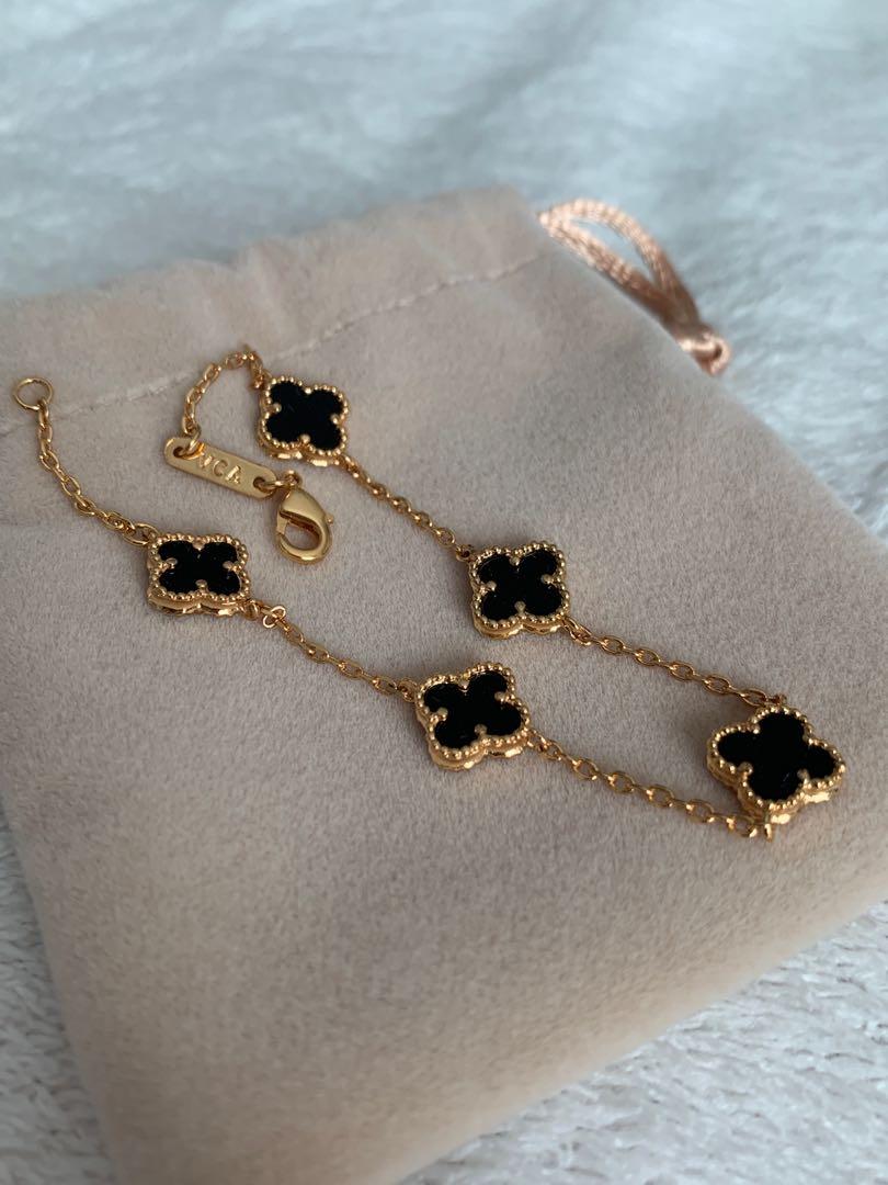 VCA inspired black onyx (Category: Other Accessories) located in Makati City. Submitted by berluxe.ph (Listing ID 242794019, Image 2). Description: Imported from Korea ; non tarnish!.