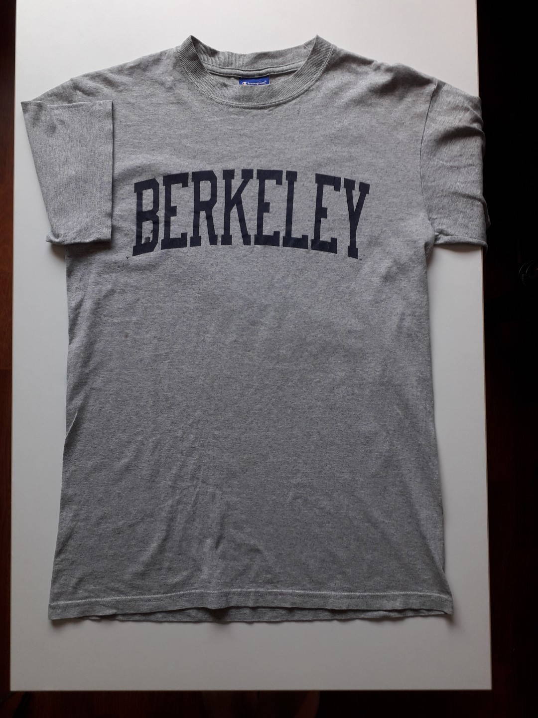 VINTAGE Champion Berkeley University Tee Size S, Men's Fashion, Sets, Tshirts & Polo Shirts on Carousell