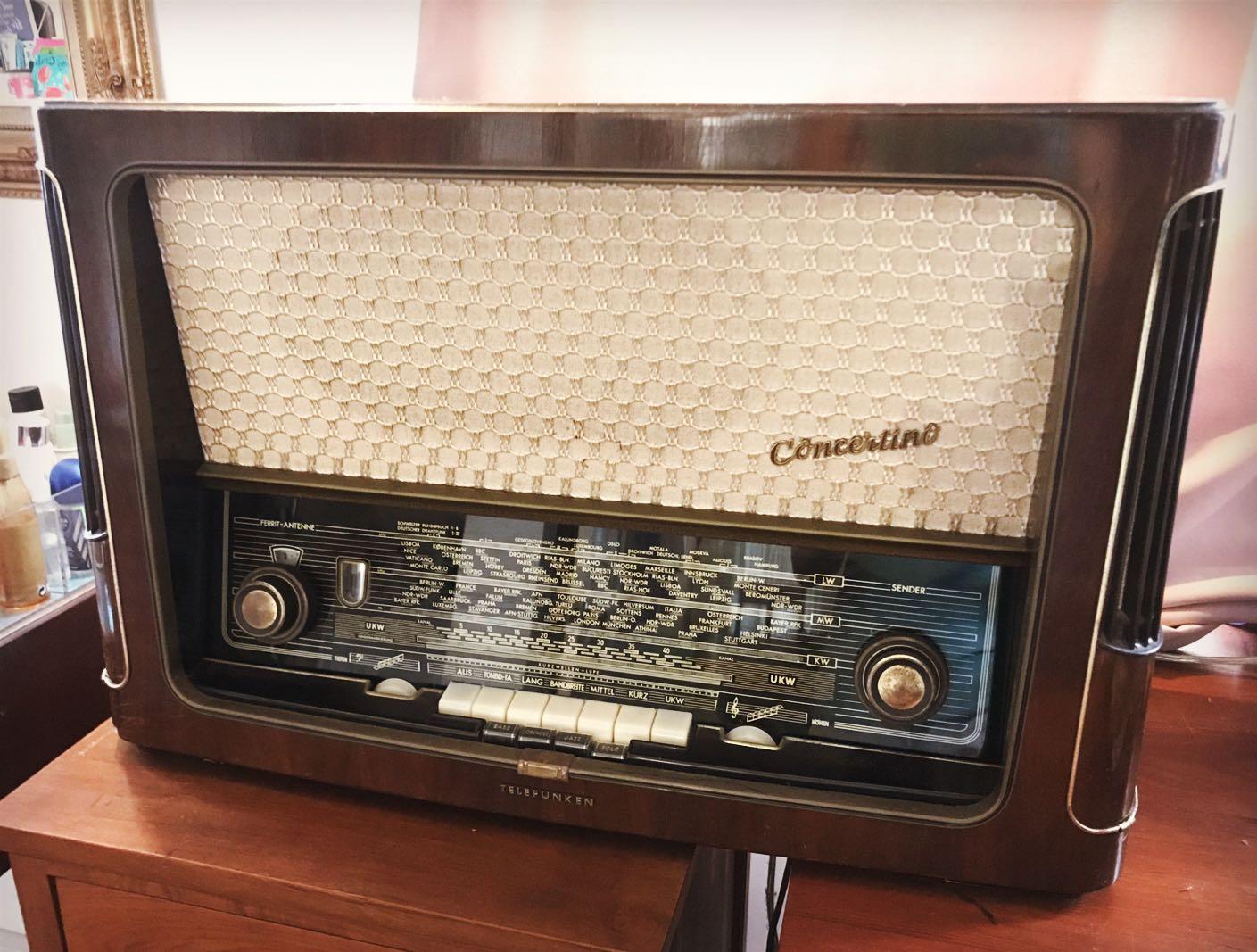 Vintage Working Telefunken Tube Radio, Audio, Portable Music Players on ...