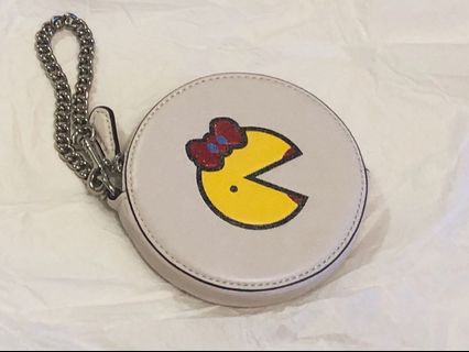✨In Stock✨ Coach Ms Pac-man Chalk Leather Coin Purse Wallet64206384242435110