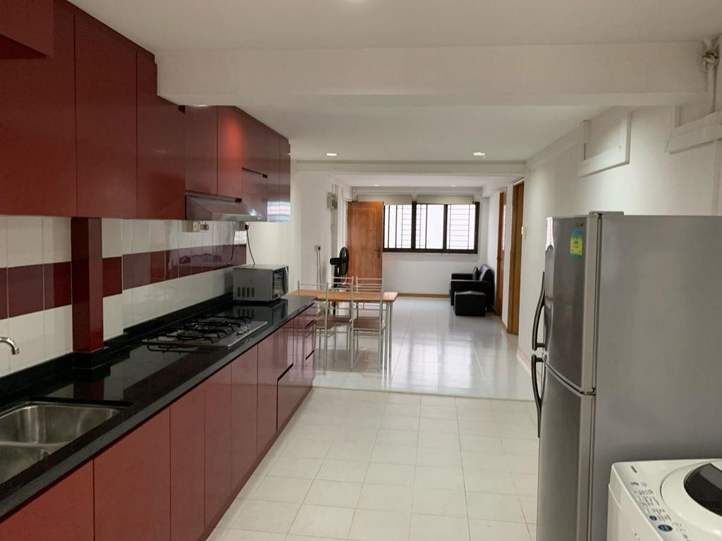 (Category: ) located in . Submitted by likoh (Listing ID 242906952, Image 1). Description: .