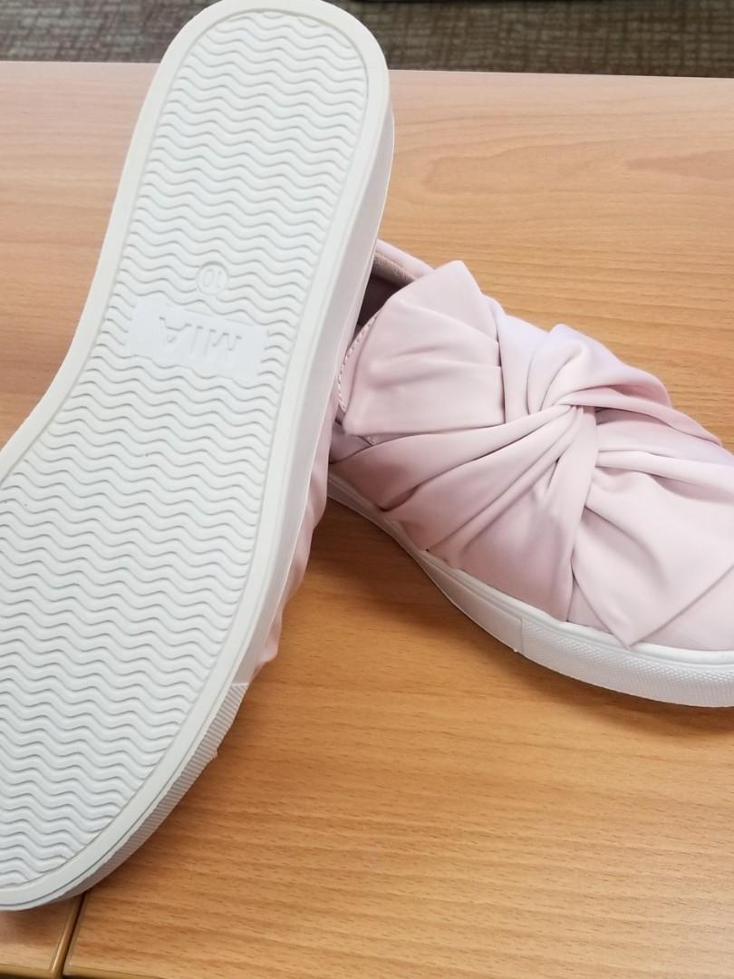 Mia zani hotsell bow sneaker