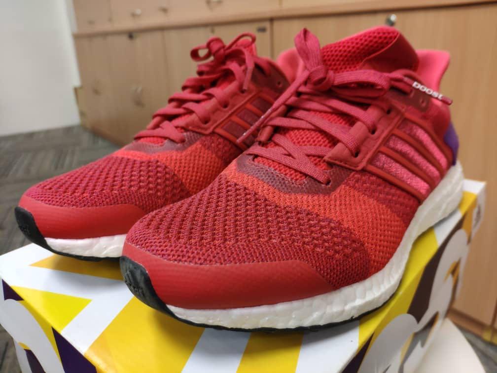 Ultra boost store st women