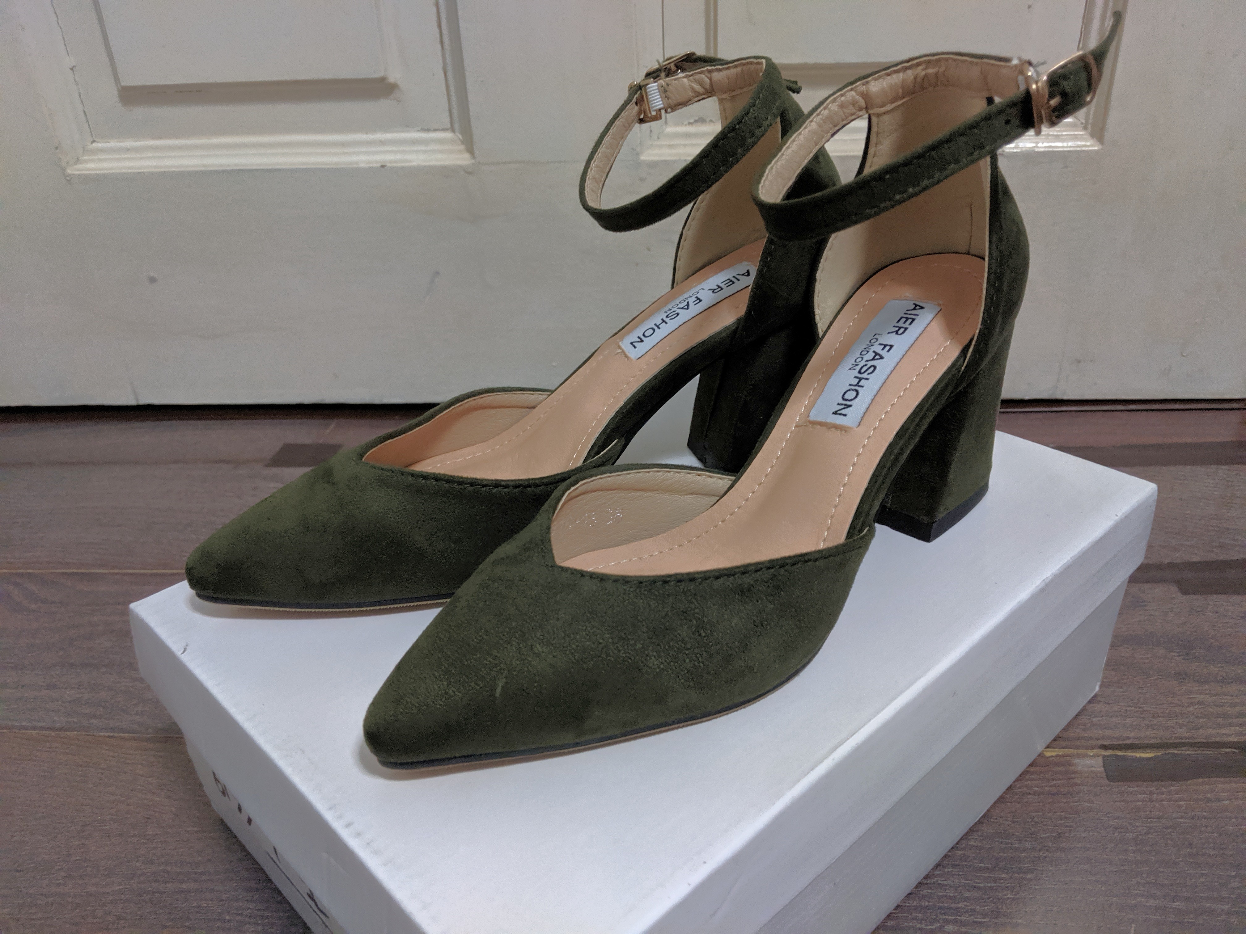 Army green block heels, Women's Fashion 