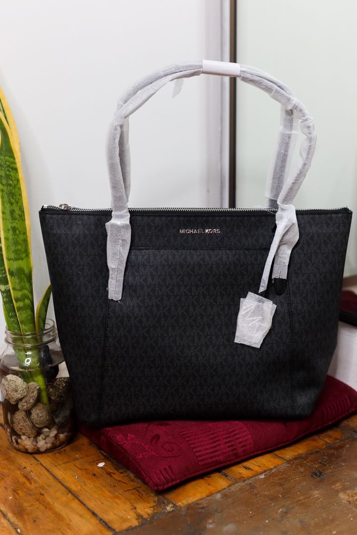 Clara Black Michael Kors Monograme Tote Luxury Bags Wallets on Carousell
