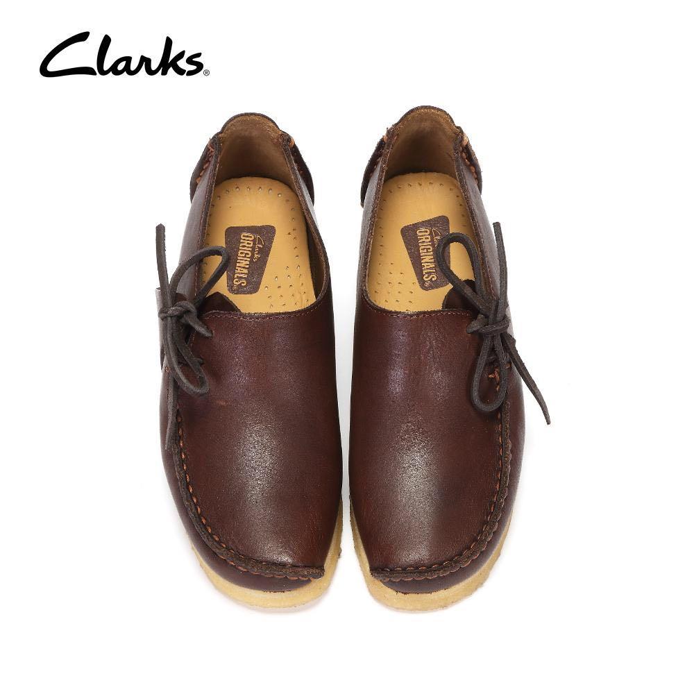 Clark lugger woman worn once. condition 9/10, Women's Loafers on Carousell