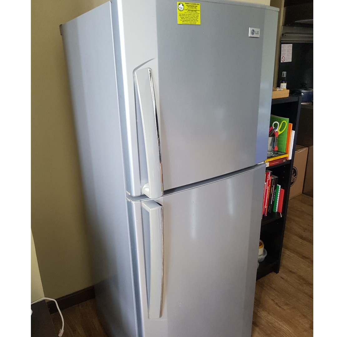 Lg Refrigerator Freezer Gr V212rl Tv Home Appliances Kitchen Appliances Refrigerators And Freezers On Carousell