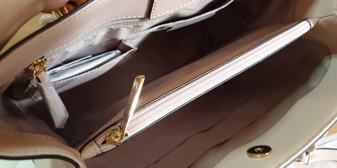 Michael Kors Sofia Large Tote Bag, Women'S Fashion, Bags & Wallets, Tote  Bags On Carousell