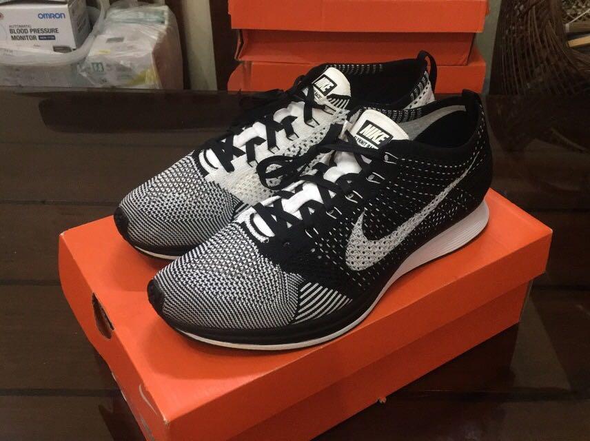 nike flyknit racer orca white tongue
