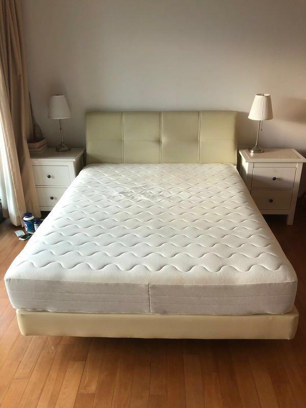 Queen Size Bed And Ikea Mattress On Carou Queen Size Bed And Ikea Mattress On