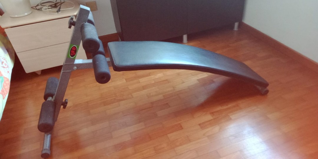 Sit Up Bench reclining curved, Sports Equipment, Exercise & Fitness