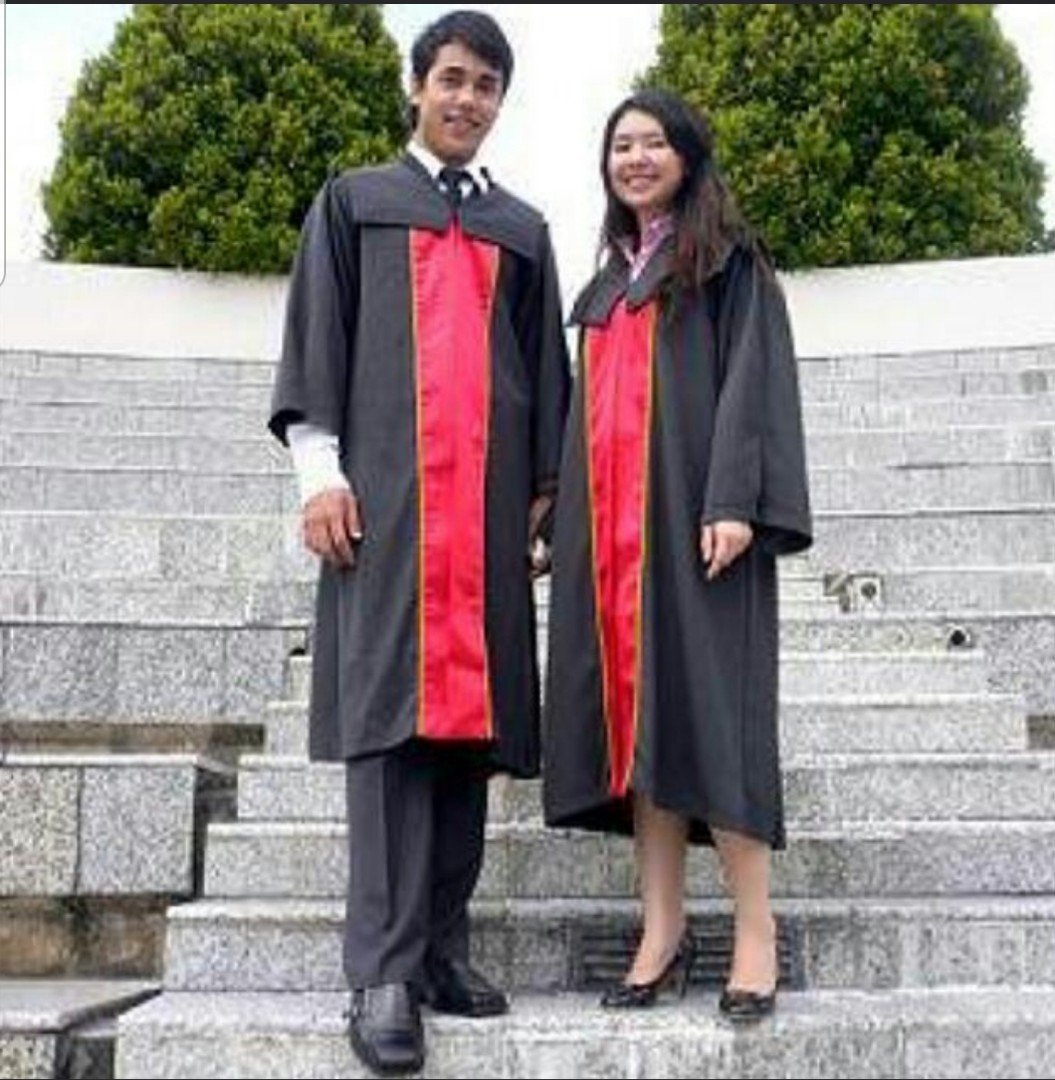 Temasek Poly Graduation Gown, Everything Else on Carousell