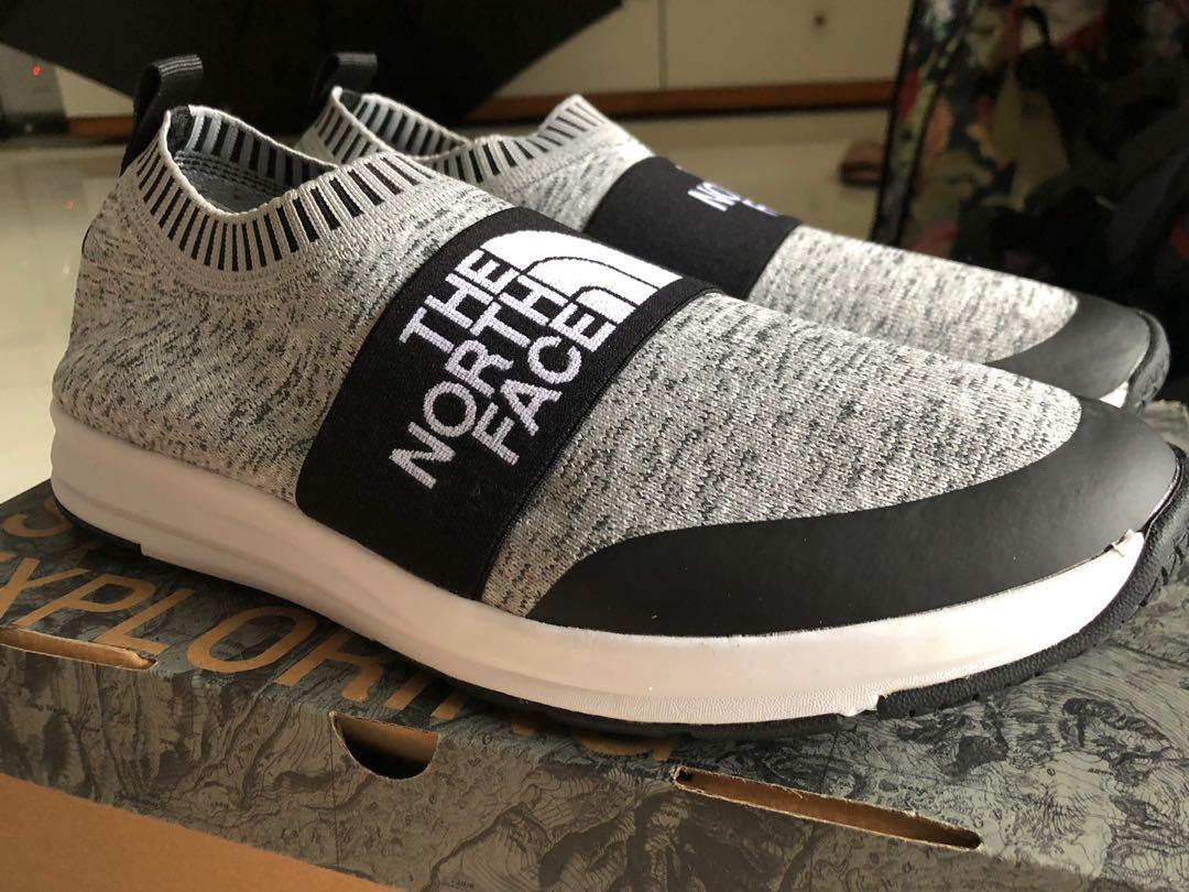 the north face nse traction knit moc