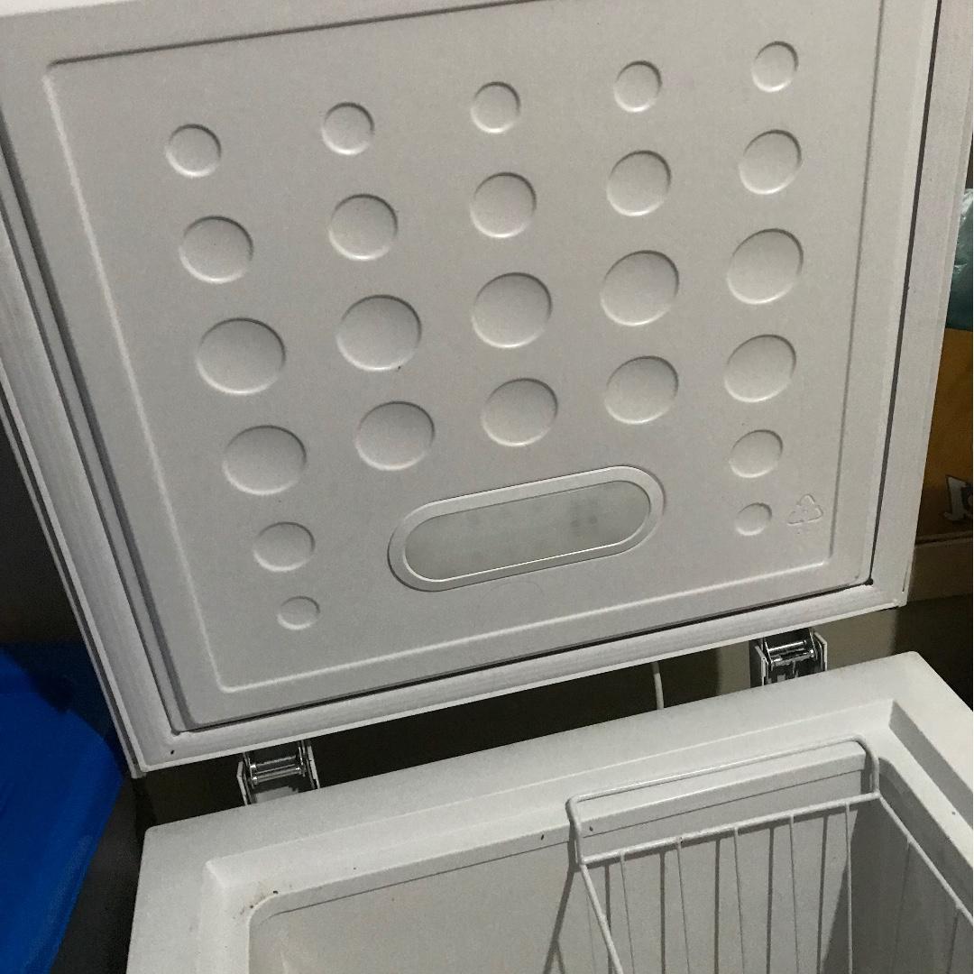 2nd Hand Chest Freezer 3.5cu.ft, TV & Home Appliances, Kitchen
