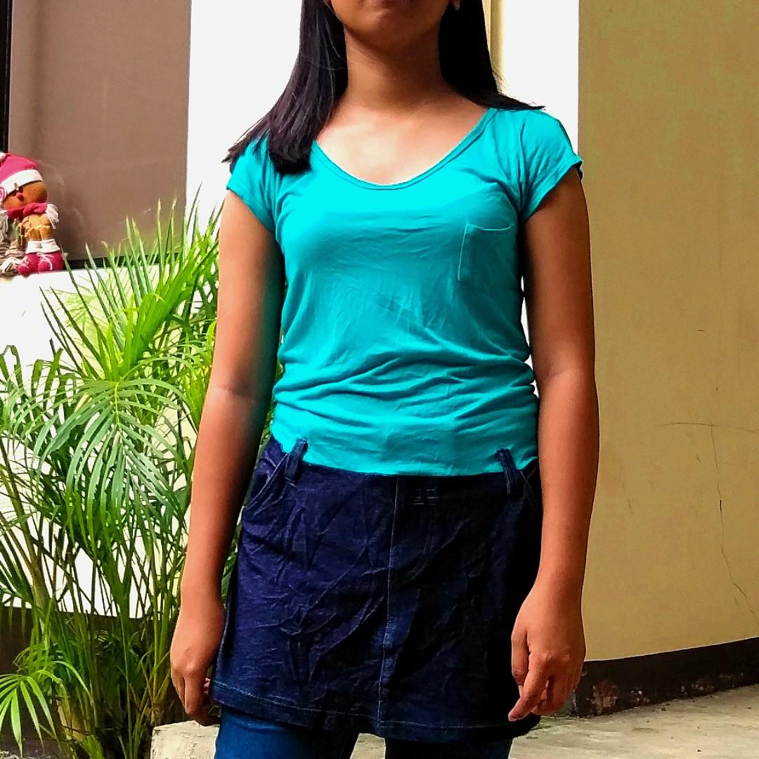 skirt and blouse for teenage girl