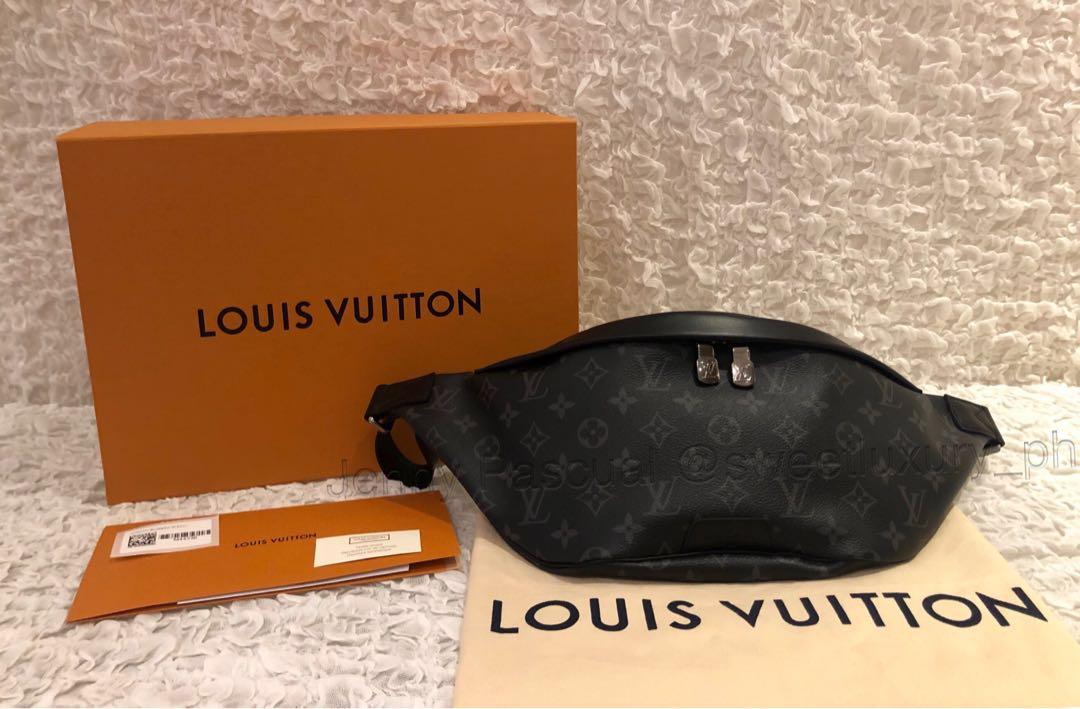 BRANDNEW LV DISCOVERY BUMBAG MONOGRAM ECLIPSE, Luxury, Bags & Wallets on  Carousell