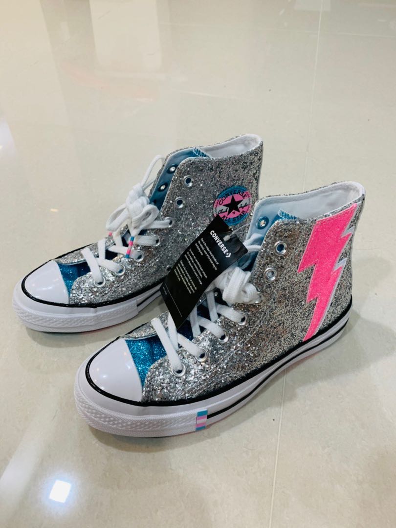 Glitter hi top top converse
