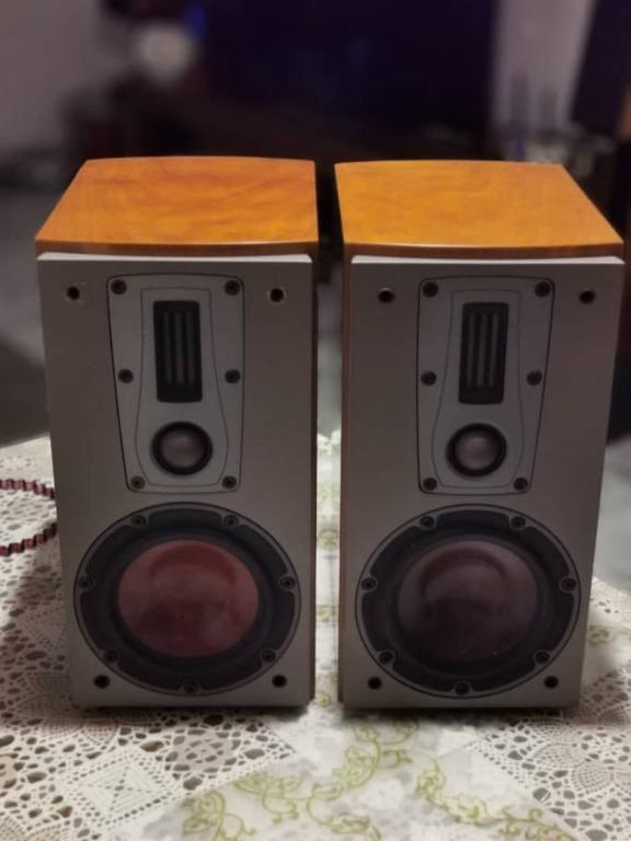 Mentor 1, Electronics, Audio on Carousell
