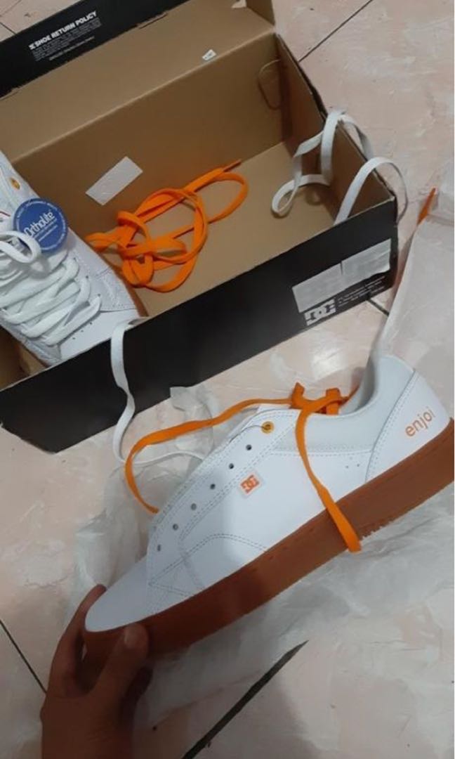 Dc discount enjoi shoes
