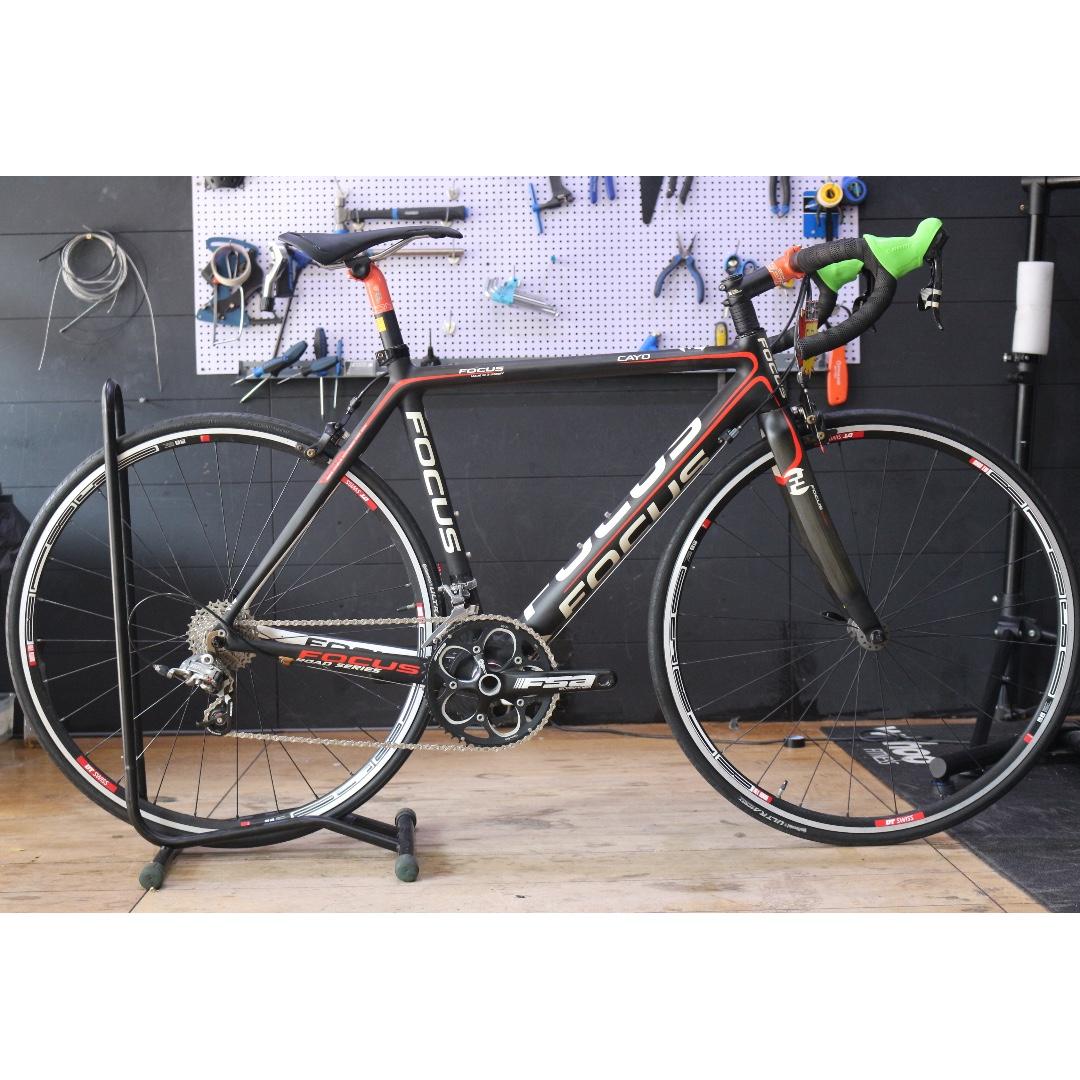 focus carbon bike