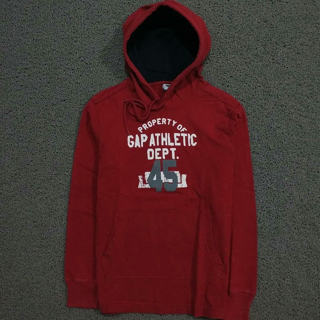 gap athletic clothes