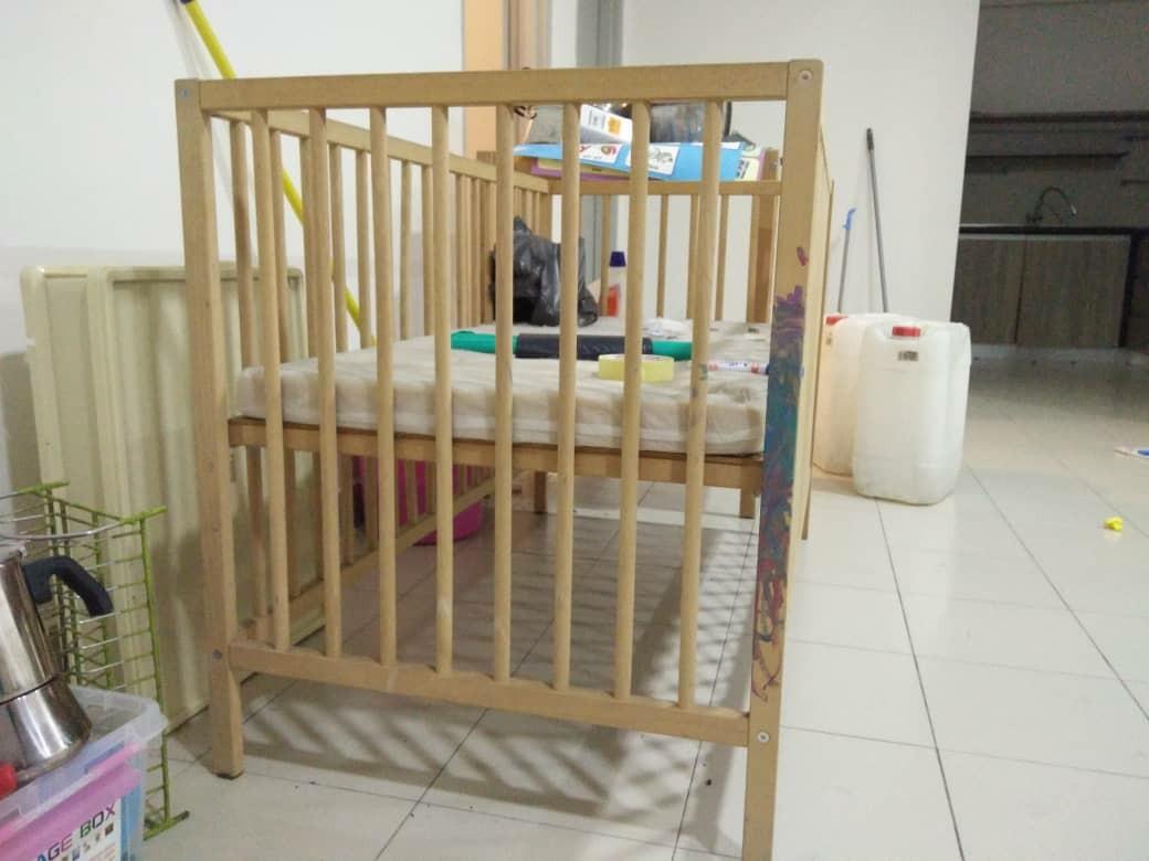 Ikea sniglar Baby Cot and changing table, Babies & Kids, Baby Nursery