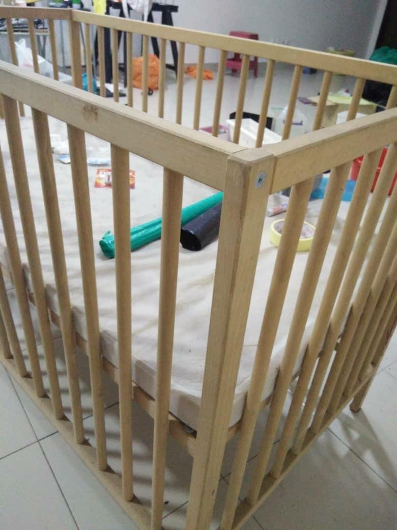 Ikea sniglar Baby Cot and changing table, Babies & Kids, Baby Nursery
