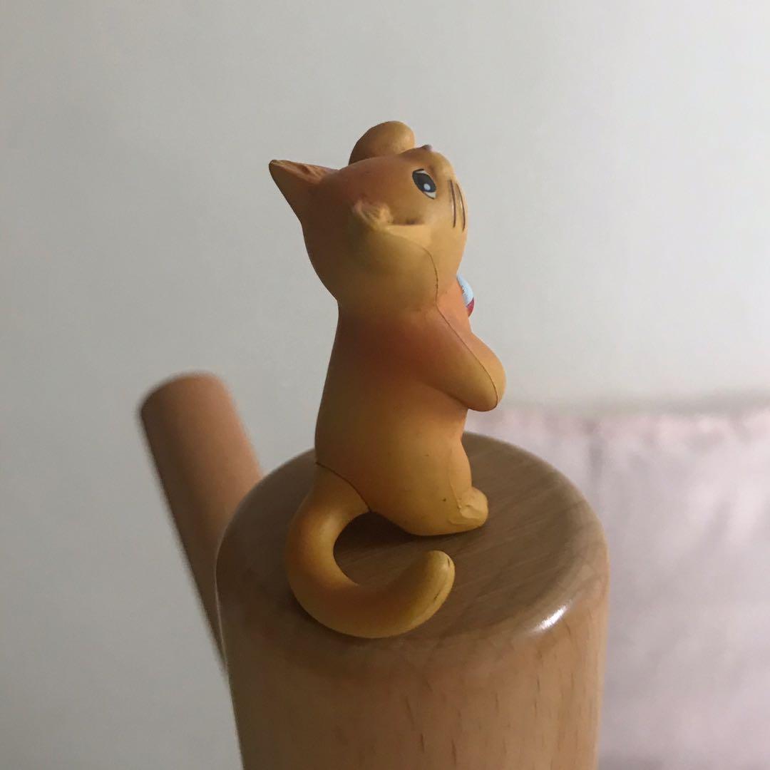 Japan Gachapon Capsule Toy Cute Orange Standing Cat Figurine, Hobbies