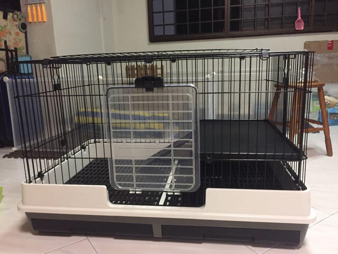 Large rabbit cage with pull sale out tray