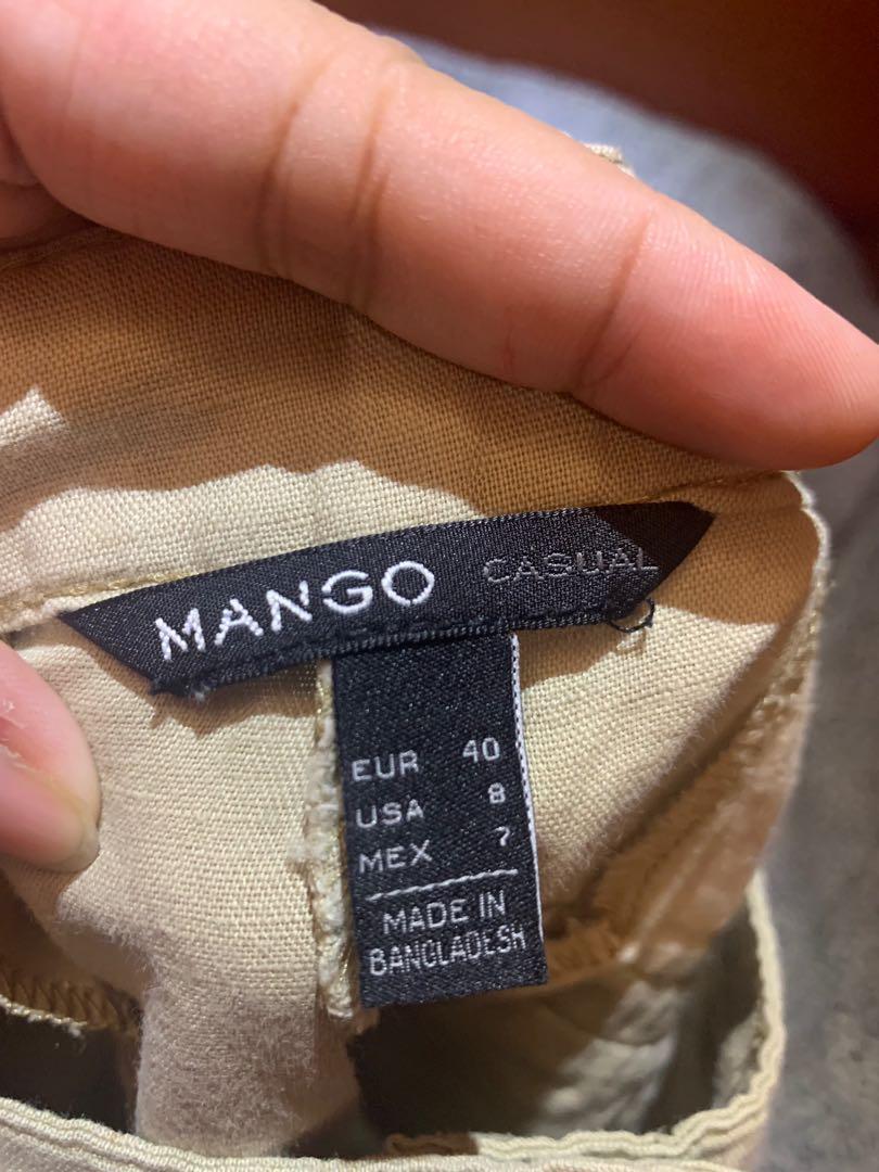 Mango khaki shorts (Category: Shorts) located in Muntinlupa City. Submitted by declawttering (Listing ID 243276003, Image 2). Description: Mango Khaki shorts Used once Authentic Still looks new Size US 8 .