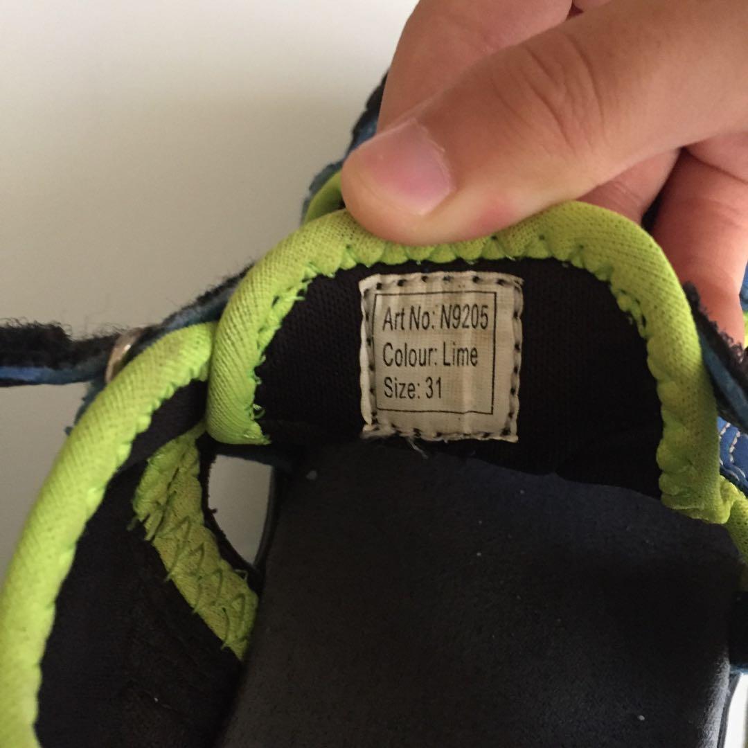 neckermann sandals price