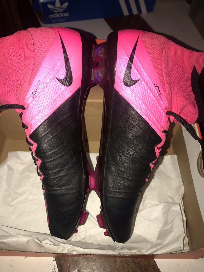 mercurial vapor laces