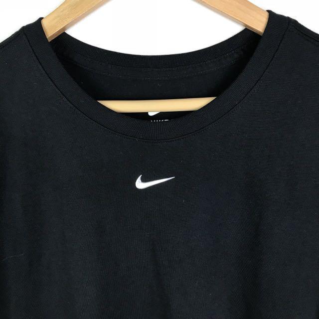 nike metal tee