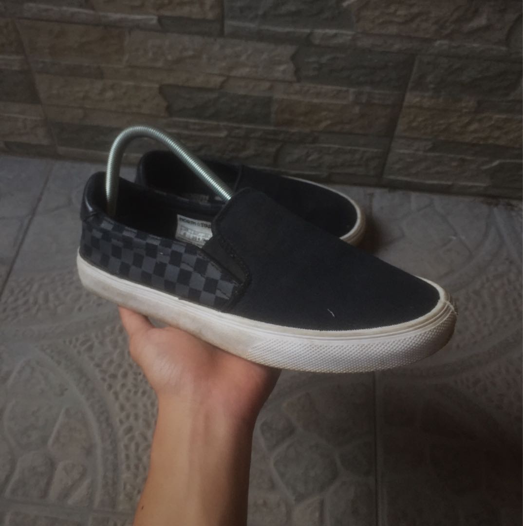 North Star slip on, Fesyen Pria, Sepatu