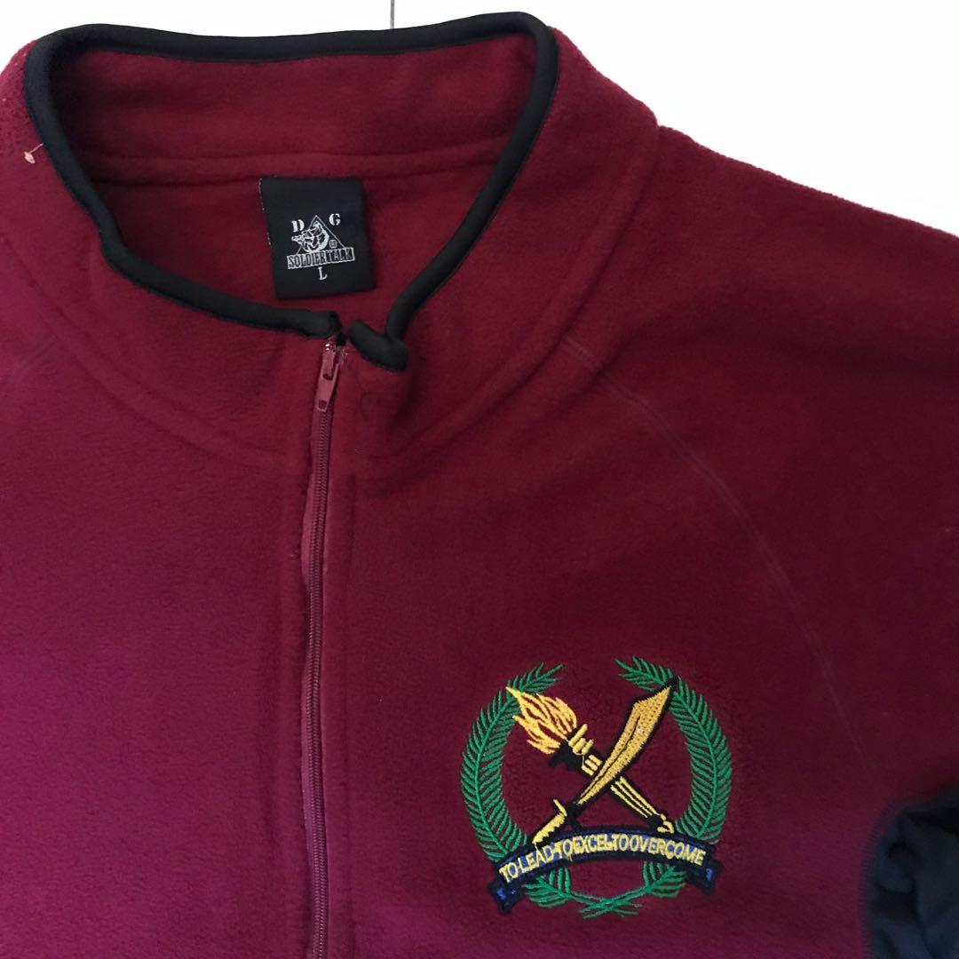 OCS Pullover (Category: Hoodies) located in Singapore. Submitted by armystuffclearance (Listing ID 243207874, Image 2). Description: OCS Pullover Quantity Available 1 x OCS Pullover (Size L) - $5 ❗️Important Information❗️ - All items are used - Wearable condition (Otherwise I wouldn’t sell) - Selling cheap so no negotiation - Not for fussy buyers - Clothing label might be marked - No additional pictures/measurements Tags: Army SAF NSF NSmen ORD S