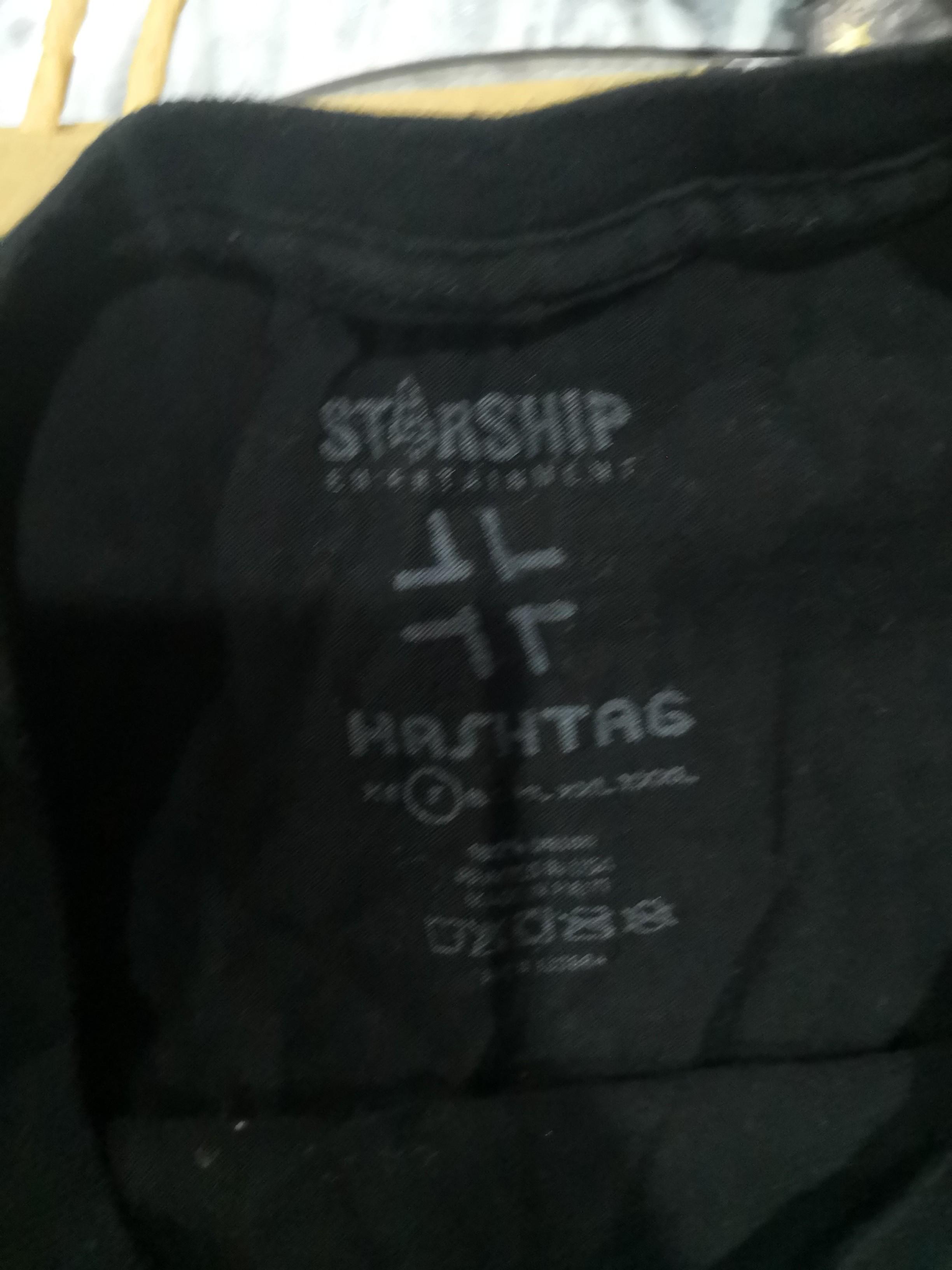 RARE] Monsta X Hot Topic Shirt, Hobbies 