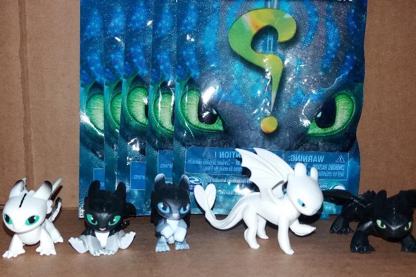 Toothless Light Fury 3 Night Light Babies How To Train Your Dragon 3 Mystery Toys Games Action Figures Collectibles On Carousell In the midst of this darkness they find the beautiful light fury and toothless falls in love. toothless light fury 3 night light babies how to train your dragon 3 mystery