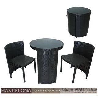 Mancelona round table with 2 chairs