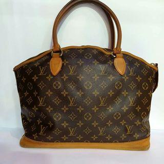 LOUIS VUITTON AUTHENTIC