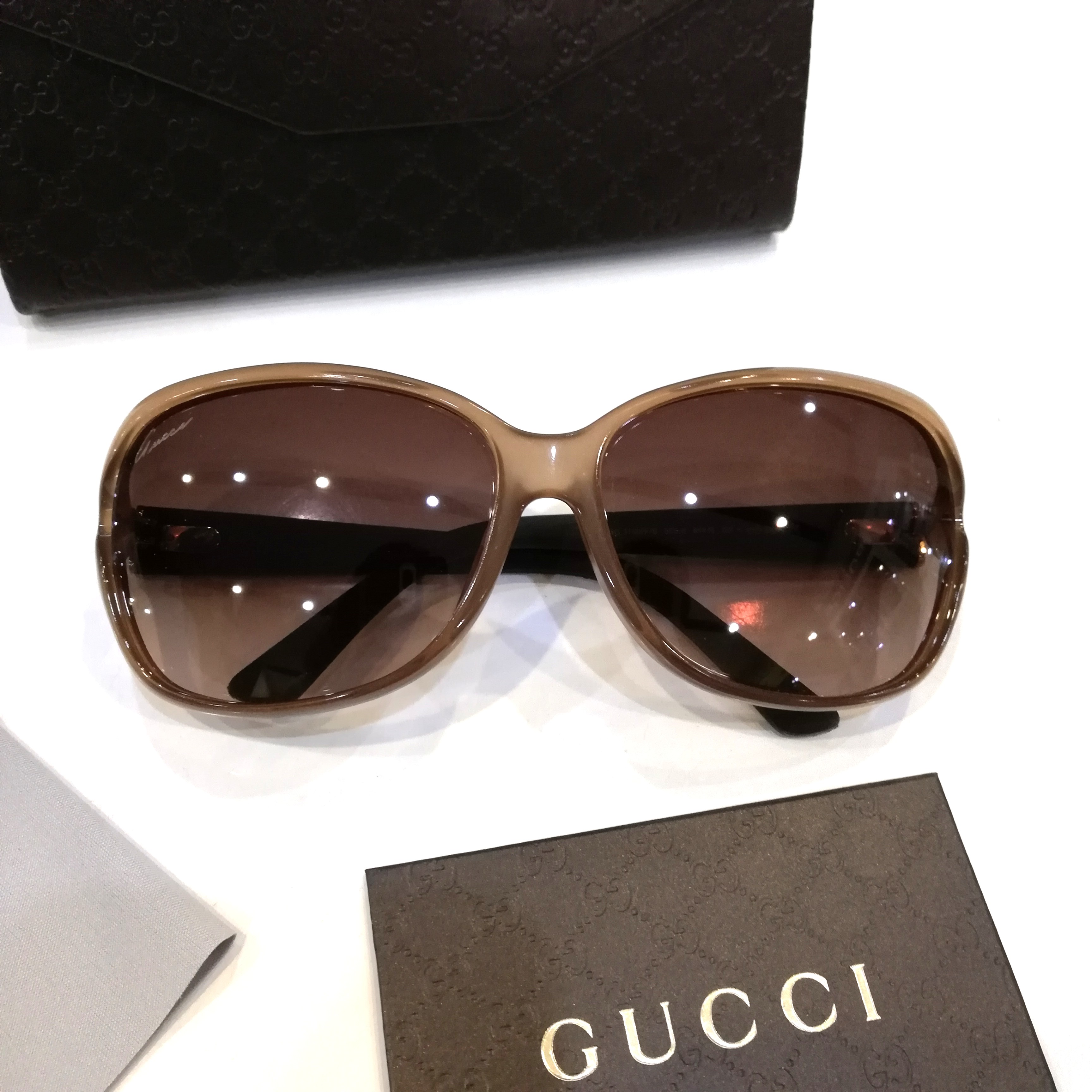 gucci 3730