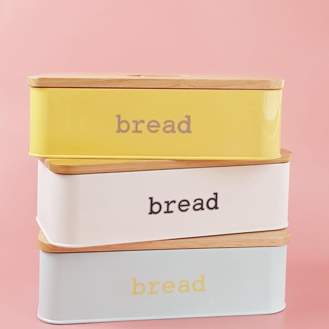 Bread Box Multipurpose Food Loaf Container Bin with Bamboo Reversable Lid Cover for Slicing Bread (Category: Storage Boxes & Baskets) located in Quezon City. Submitted by knusph (Listing ID 243326021, Image 2). Description: ===CLEARANCE SALE !!!=== We love how these Knus Breadboxes are multi-purpose. Turn the lid over and you can use it as a bread/chopping board, cheese board or serving tray 😊 All that while keeping your bread or snacks are kept