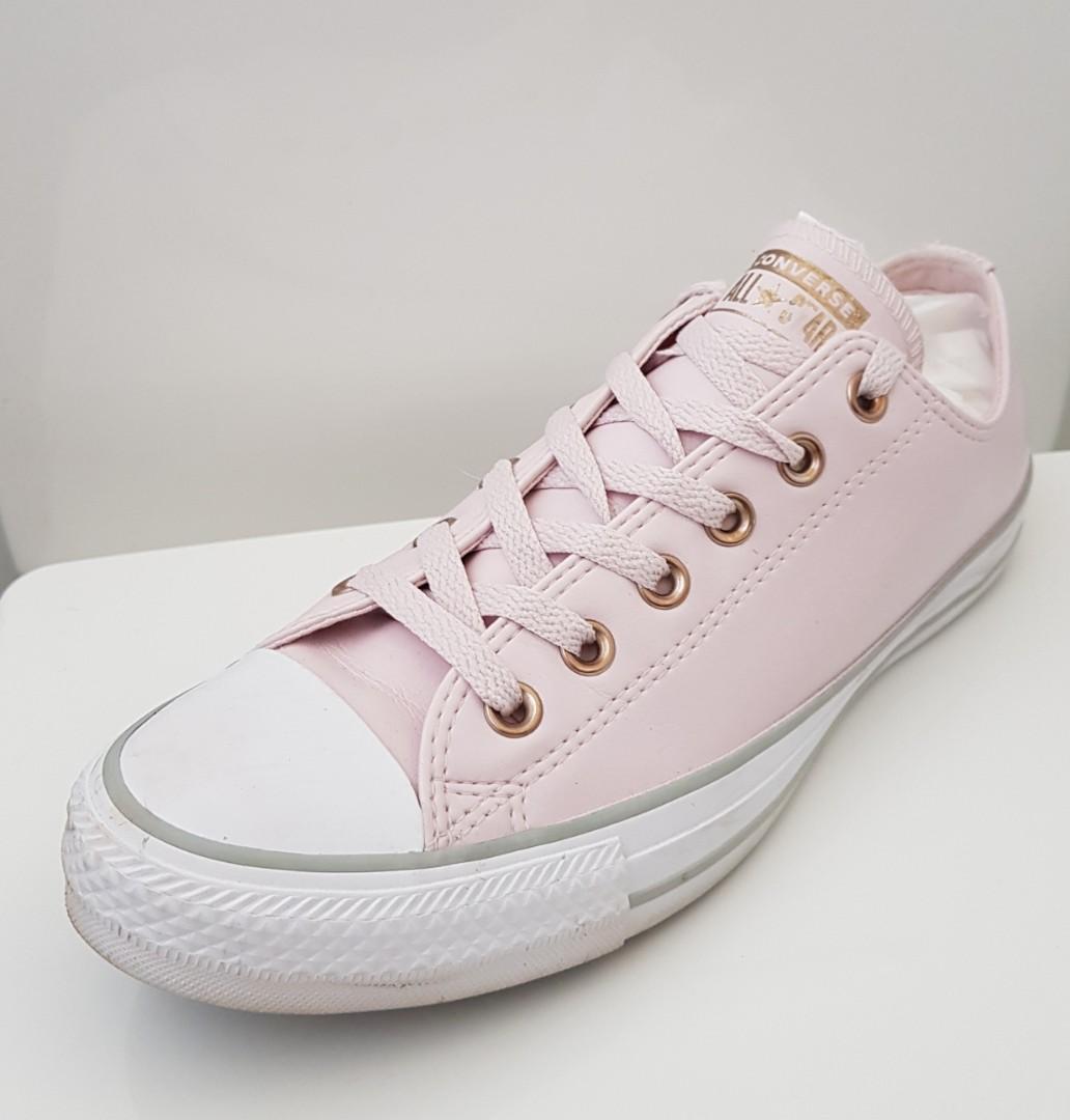 light pink converse shoes