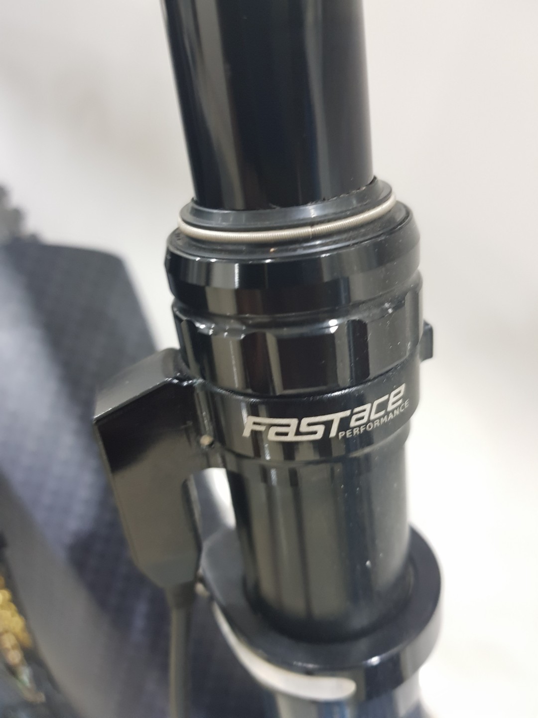 Fastace dropper post sale