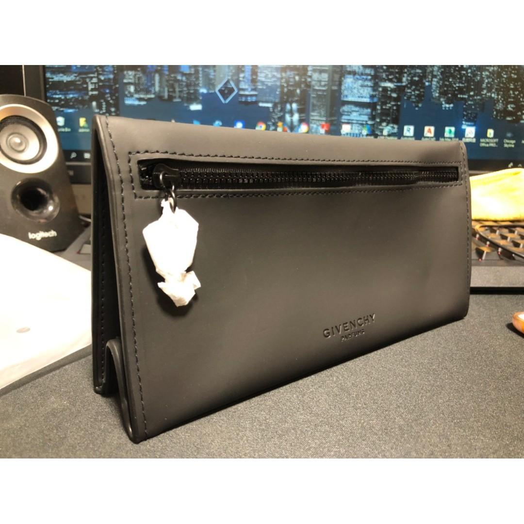 Givenchy pyramid bag top