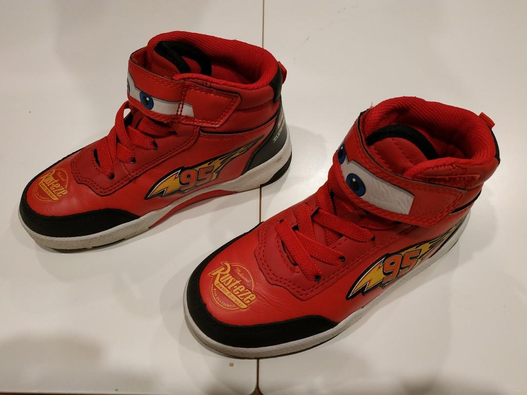 Lightning mcqueen on sale boys shoes